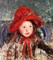 Petite fille dans un grand chapeau rouge mères des enfants Mary Cassatt